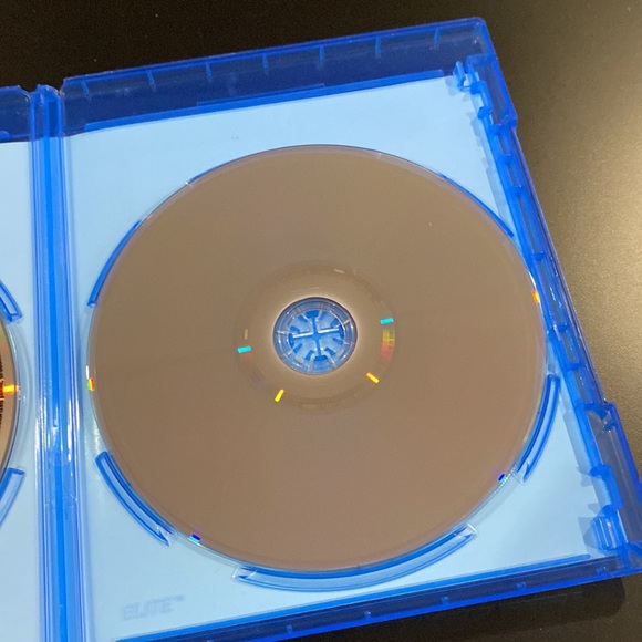 Bullet Train - Blu-ray & DVD Combo Set - Picture 5 of 5